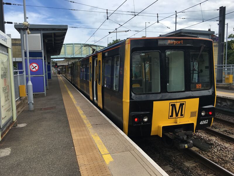 File:Metrocar 4062.jpg