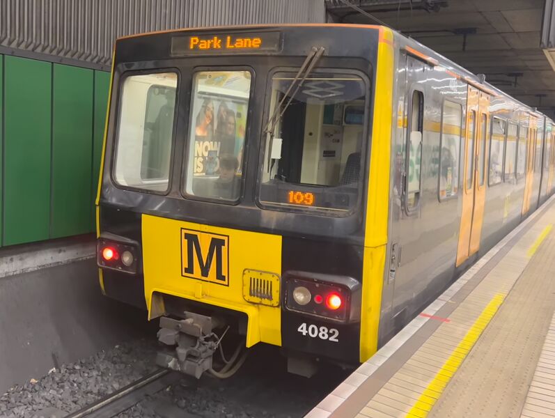 File:Metrocar 4082.jpeg