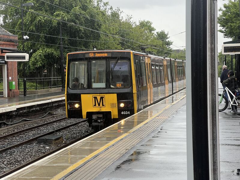 File:Metrocar 4034.jpeg