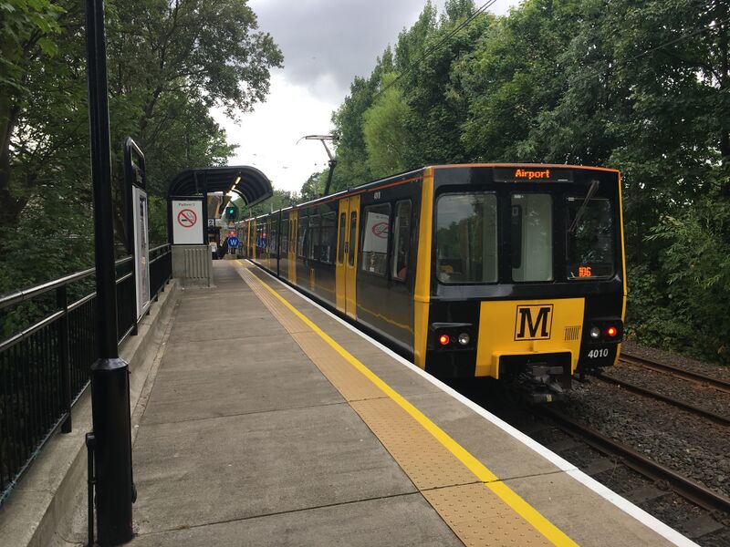 File:Metrocar 4010.jpg