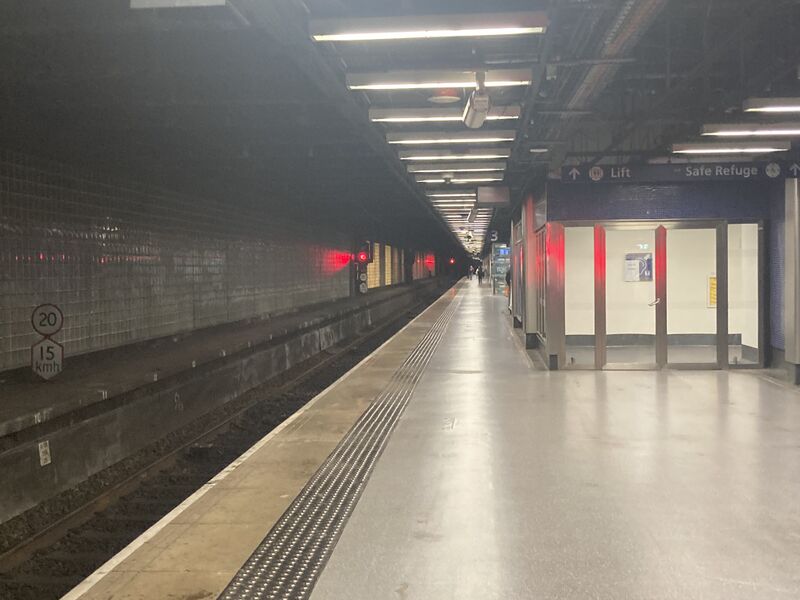 File:Sunderland Railway Station 2596.jpeg