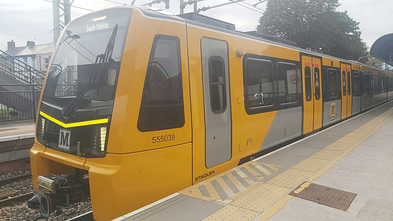 File:555039 at Jarrow.webp